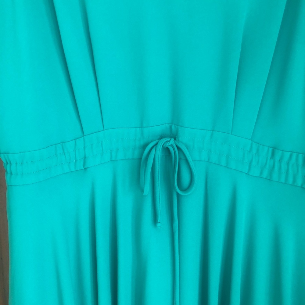BCBGMAXZARIA DRESS - Picture 3 of 5